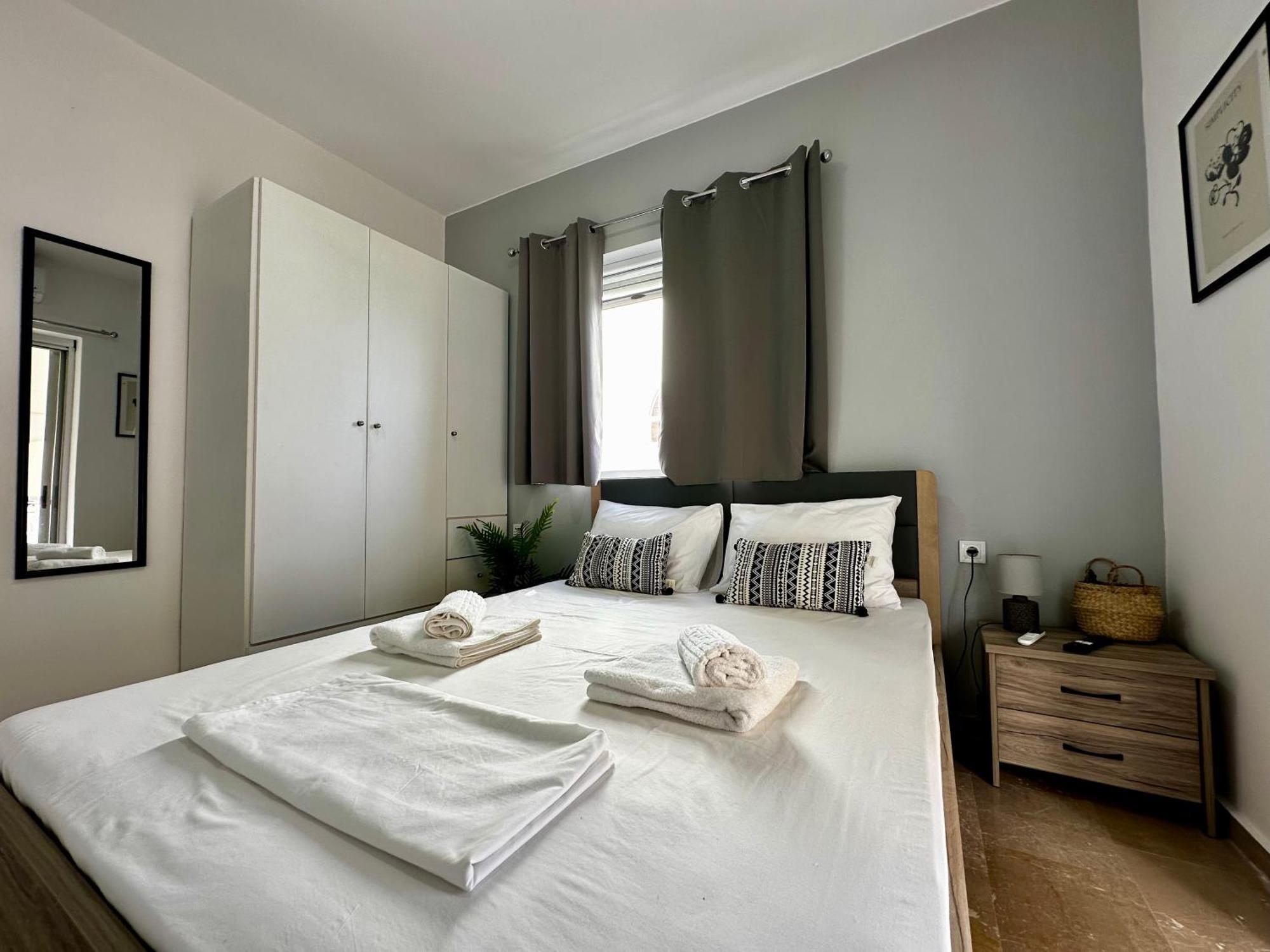 Modern & Cozy Apartment In The Heart Of Kos '9' Cidade de Kos Exterior foto